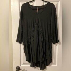 Melissa McCarthy tunic